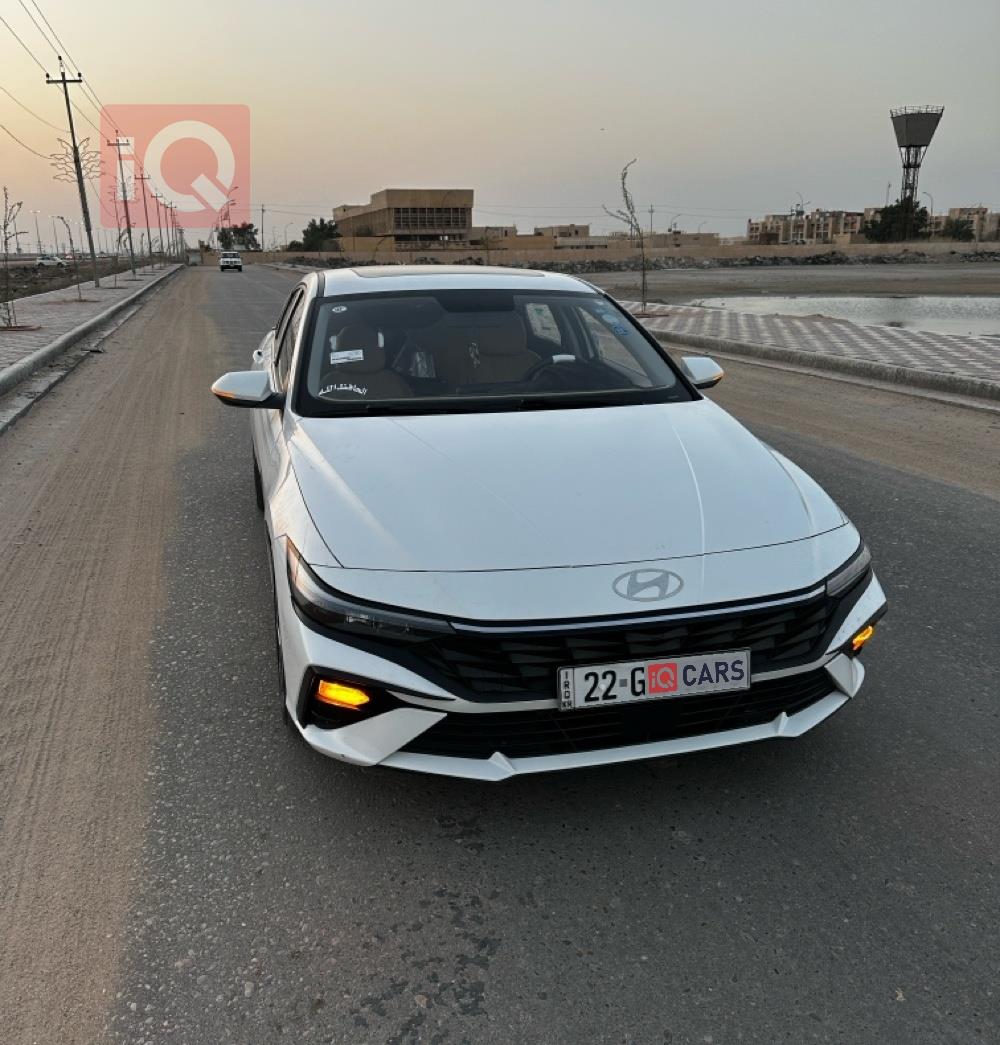 هيونداي النترا